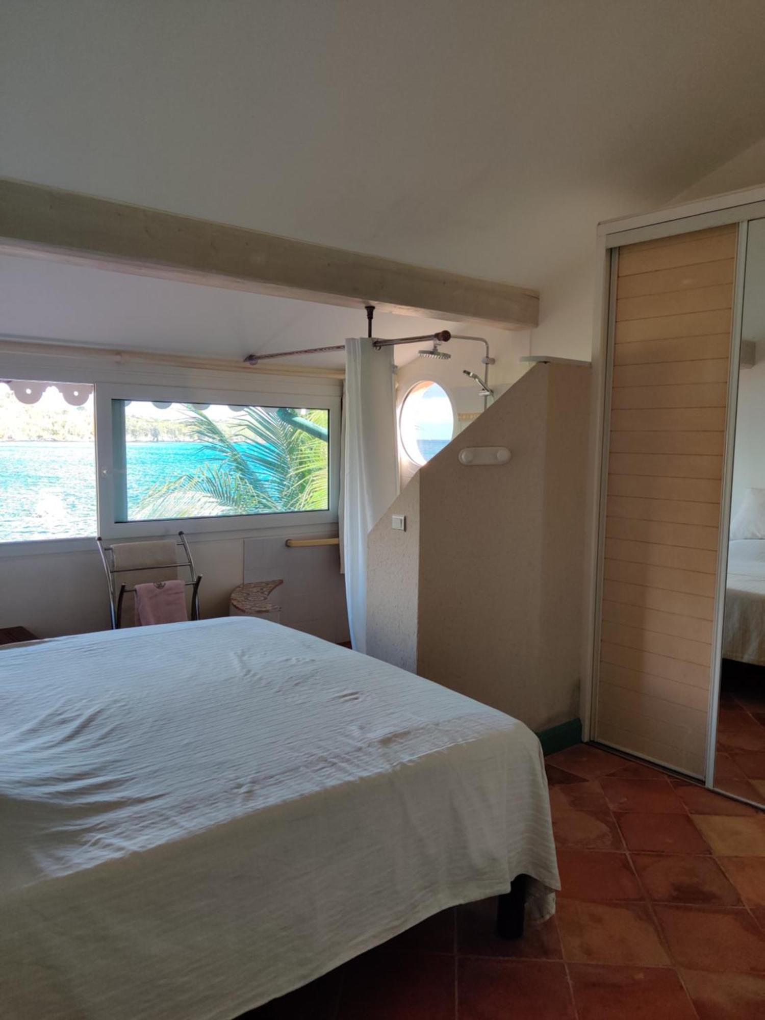 45 Villa La Cherry Bord De Mer เลอ ดีอามงต์ ภายนอก รูปภาพ