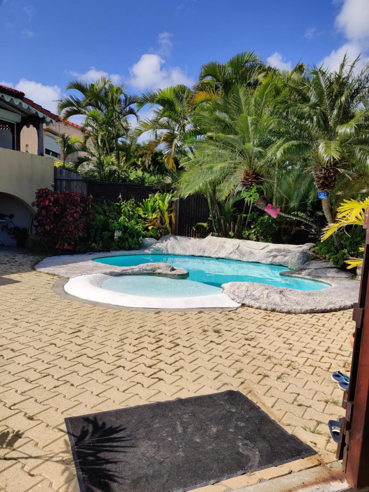 45 Villa La Cherry Bord De Mer เลอ ดีอามงต์ ภายนอก รูปภาพ